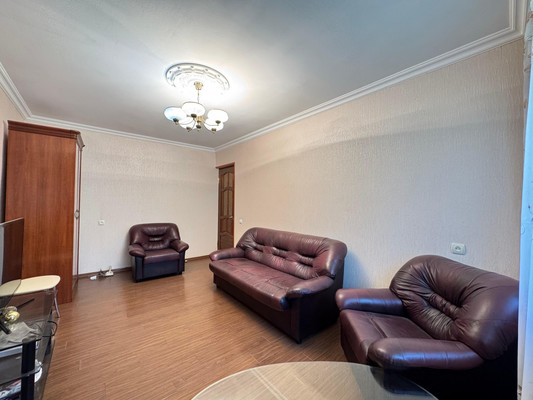 Продам двухкомнатную (2-комн.) квартиру, Ватутина ул, 20, Нальчик г