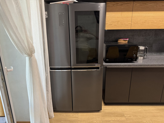 Продам трехкомнатную (3-комн.) квартиру, Фикрята Табеева ул, 3, Казань г