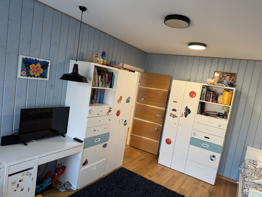 Продам трехкомнатную (3-комн.) квартиру, Фикрята Табеева ул, 3, Казань г