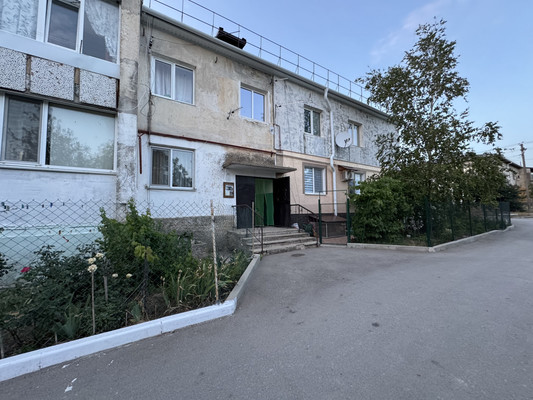 Продам двухкомнатную (2-комн.) квартиру, 40 лет Победы ул, 12, Родниково с