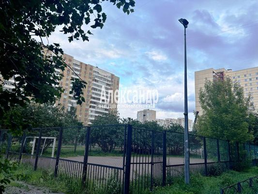 Продам двухкомнатную (2-комн.) квартиру, Ленинский пр-кт, 96к2, Санкт-Петербург г