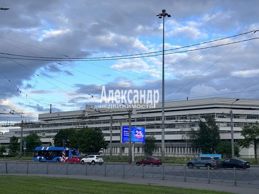 Продам двухкомнатную (2-комн.) квартиру, Ленинский пр-кт, 96к2, Санкт-Петербург г