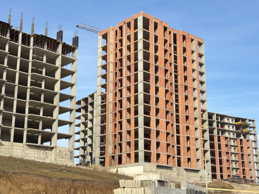 Продам однокомнатную (1-комн.) квартиру, Атажукина ул, 155, Нальчик г