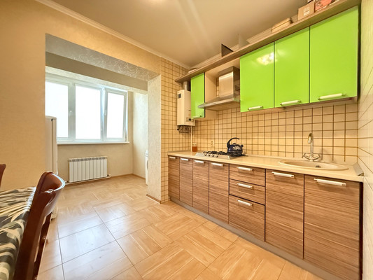 Продам однокомнатную (1-комн.) квартиру, Ахохова ул, 133, Нальчик г
