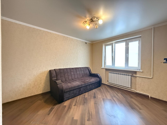 Продам однокомнатную (1-комн.) квартиру, Ахохова ул, 133, Нальчик г
