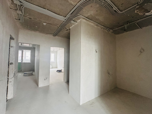 Продам трехкомнатную (3-комн.) квартиру, им. Героя Владислава Посадского ул, 17, Краснодар г