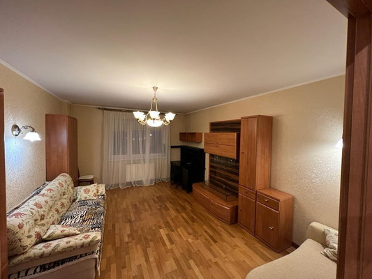 Продам двухкомнатную (2-комн.) квартиру, Молодежная ул, 36А, Химки г