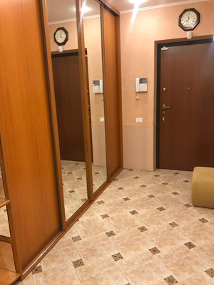 Продам двухкомнатную (2-комн.) квартиру, Молодежная ул, 36А, Химки г