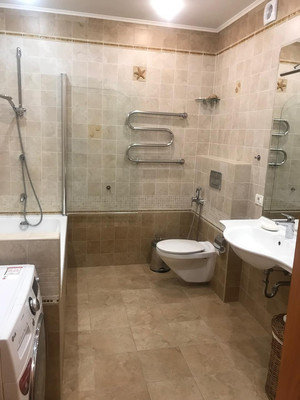 Продам двухкомнатную (2-комн.) квартиру, Молодежная ул, 36А, Химки г