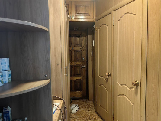 Продам двухкомнатную (2-комн.) квартиру, Дмитровская ул, 23, Базарово д