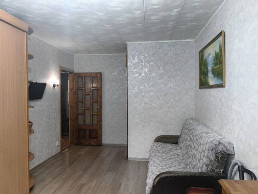 Продам двухкомнатную (2-комн.) квартиру, Дмитровская ул, 23, Базарово д