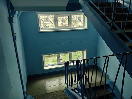 Продам двухкомнатную (2-комн.) квартиру, Дмитровская ул, 23, Базарово д
