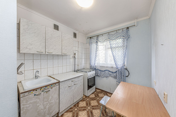 Продам однокомнатную (1-комн.) квартиру, Дзержинского ул, 18, Челябинск г