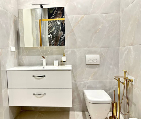Продам трехкомнатную (3-комн.) квартиру, Дмитровка Б. ул, 28, Москва г