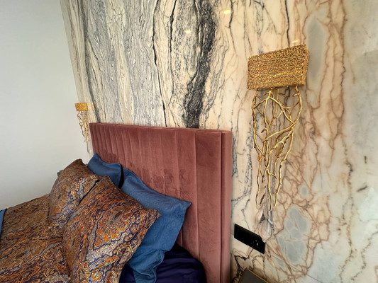 Продам трехкомнатную (3-комн.) квартиру, Дмитровка Б. ул, 28, Москва г