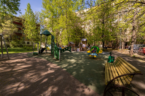 Продам двухкомнатную (2-комн.) квартиру, Академика Ильюшина ул, 1к1, Москва г