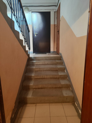 Продам трехкомнатную (3-комн.) квартиру, Кальная ул, 39, Рязань г