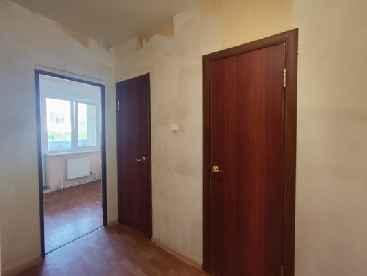 Продам трехкомнатную (3-комн.) квартиру, Кальная ул, 39, Рязань г