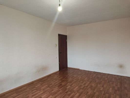 Продам трехкомнатную (3-комн.) квартиру, Кальная ул, 39, Рязань г
