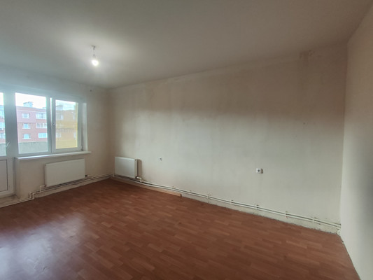Продам трехкомнатную (3-комн.) квартиру, Кальная ул, 39, Рязань г