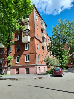 Продам двухкомнатную (2-комн.) квартиру, Комсомольская ул, 67/56, Подольск г