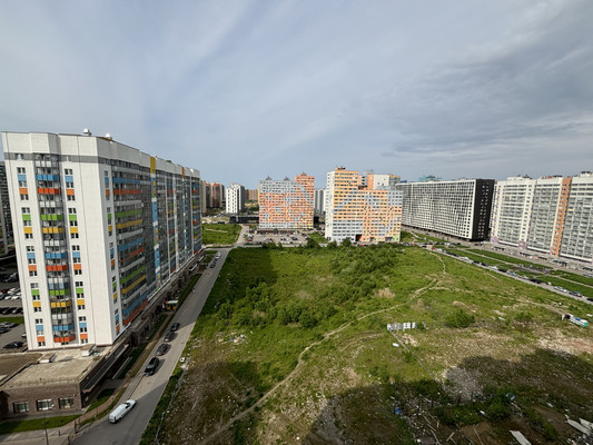 Продам двухкомнатную (2-комн.) квартиру, Петровский б-р, 6к2, Мурино п