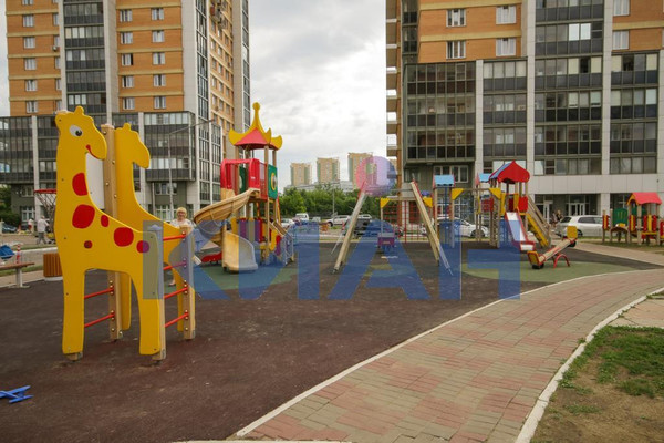 Продам однокомнатную (1-комн.) квартиру, Взлетная ул, 7Ж, Красноярск г