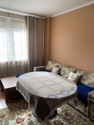 Продам однокомнатную (1-комн.) квартиру, Артиллерийская ул, 67, Калининград г