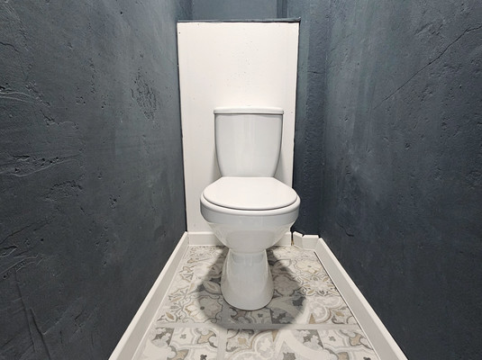 Продам трехкомнатную (3-комн.) квартиру, Моторостроителей ул, 10, Пермь г