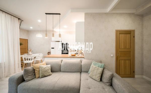Продам трехкомнатную (3-комн.) квартиру, Большой П.С. пр-кт, 57/1, Санкт-Петербург г