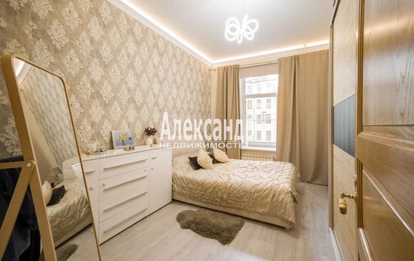 Продам трехкомнатную (3-комн.) квартиру, Большой П.С. пр-кт, 57/1, Санкт-Петербург г
