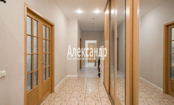 Продам трехкомнатную (3-комн.) квартиру, Большой П.С. пр-кт, 57/1, Санкт-Петербург г