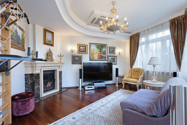 Продам трехкомнатную (3-комн.) квартиру, Таганская ул, 15, Москва г