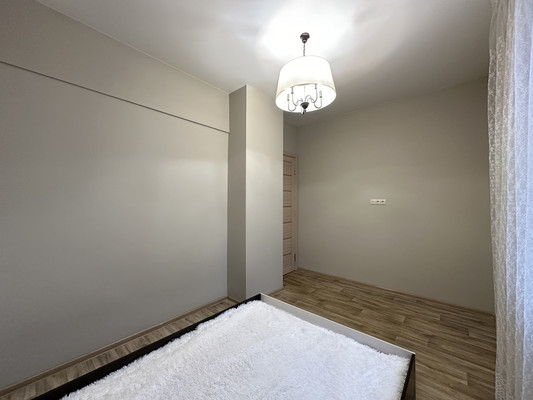 Продам двухкомнатную (2-комн.) квартиру, Металлургов ул, 3, Москва г