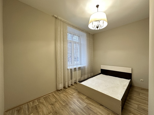 Продам двухкомнатную (2-комн.) квартиру, Металлургов ул, 3, Москва г