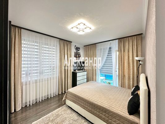 Продам двухкомнатную (2-комн.) квартиру, Шекспира ул, 5, Бугры п