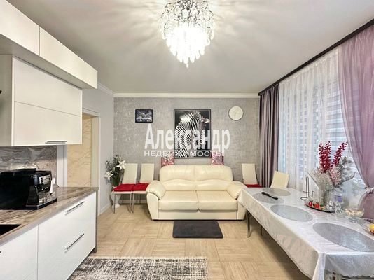 Продам двухкомнатную (2-комн.) квартиру, Шекспира ул, 5, Бугры п