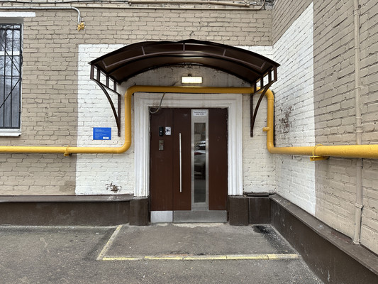 Продам двухкомнатную (2-комн.) квартиру, Металлургов ул, 3, Москва г