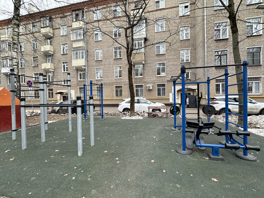 Продам двухкомнатную (2-комн.) квартиру, Металлургов ул, 3, Москва г