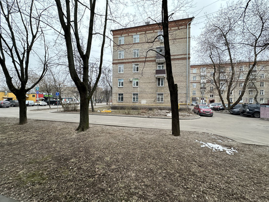Продам двухкомнатную (2-комн.) квартиру, Металлургов ул, 3, Москва г