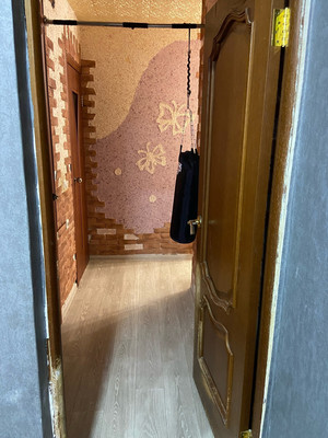 Продам трехкомнатную (3-комн.) квартиру, Ленина ул, 69к1, Ишим г
