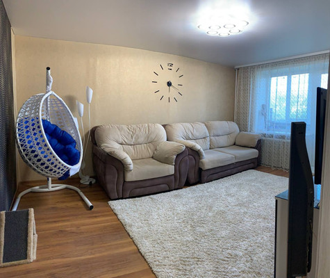 Продам двухкомнатную (2-комн.) квартиру, Деповская ул, 162а, Ишим г