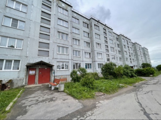 Продам однокомнатную (1-комн.) квартиру, 70, Сумино п