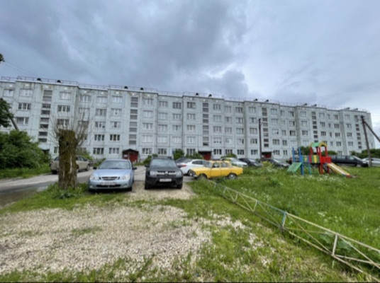 Продам однокомнатную (1-комн.) квартиру, 70, Сумино п