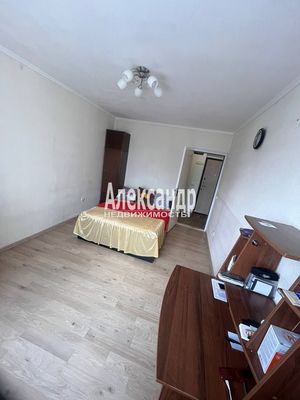 Продам однокомнатную (1-комн.) квартиру, Петровский б-р, 7, Мурино п