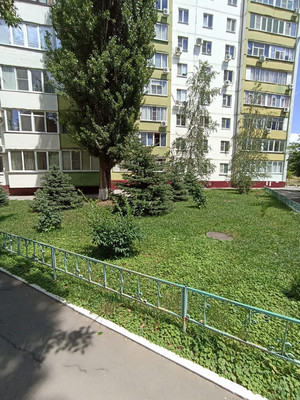 Продам трехкомнатную (3-комн.) квартиру, Энтузиастов ул, 42/8, Волгодонск г