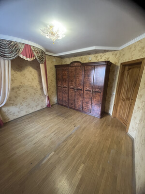 Продам двухкомнатную (2-комн.) квартиру, Мопра ул, 7, Киров г
