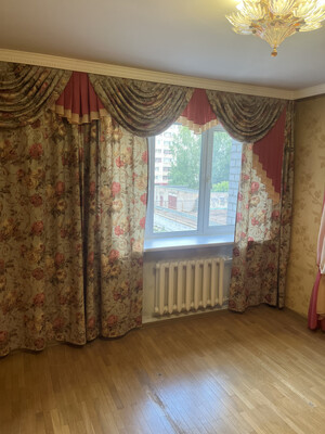 Продам двухкомнатную (2-комн.) квартиру, Мопра ул, 7, Киров г