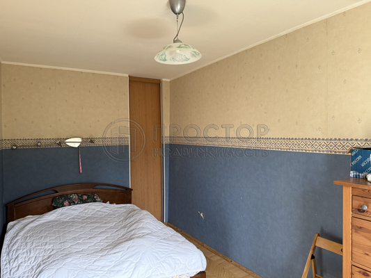 Продам двухкомнатную (2-комн.) квартиру, Гончарный проезд, 6с1, Москва г