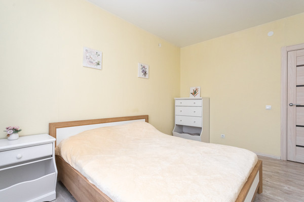 Продам двухкомнатную (2-комн.) квартиру, Московская ул, 68, Зеленоградск г